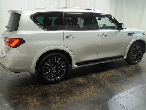 Used 2023 INFINITI QX80 Sensory w/ Cargo Package AWD/4WD image 3