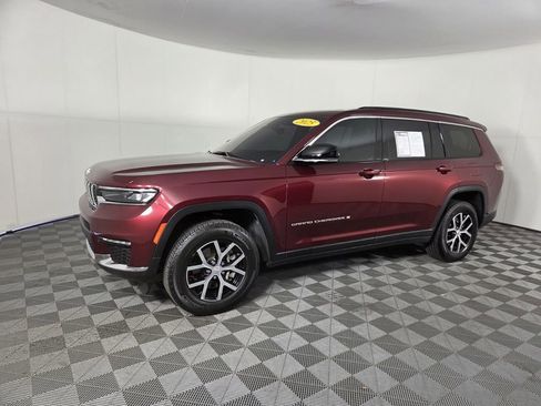 Certified 2025 Jeep Grand Cherokee L Limited w/ Trailer Tow Package image 9