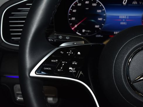 Certified 2026 Mercedes-Benz GLE 450 4MATIC image 9