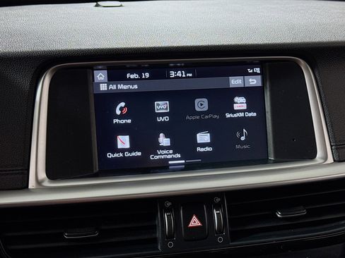 Used 2019 Kia Optima S w/ S Panoramic Sunroof Package image 16