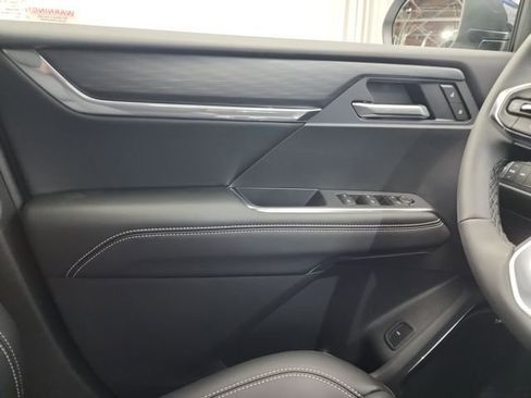 New 2026 GMC Acadia Elevation w/ Black Edition image 13