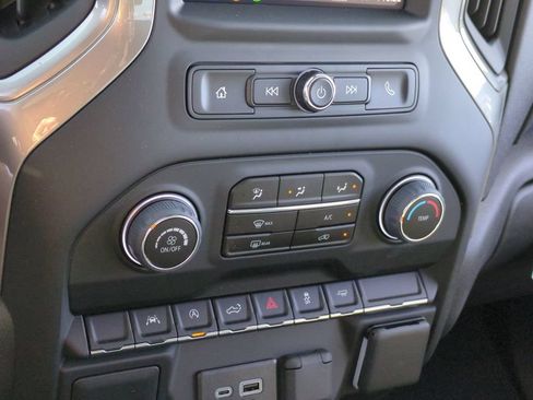 Used 2024 Chevrolet Silverado 1500 Custom RWD image 18