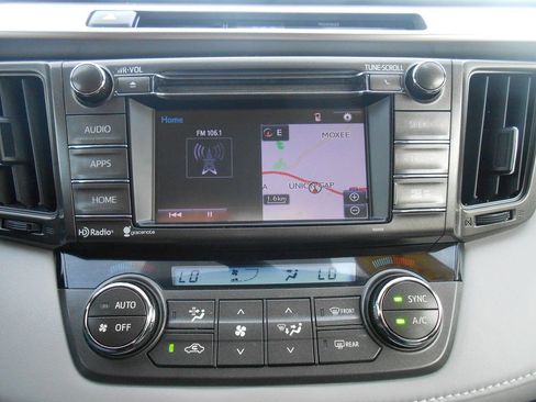 Used 2014 Toyota RAV4 XLE image 14