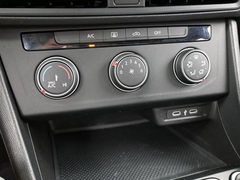 Used 2023 Volkswagen Jetta S image 24