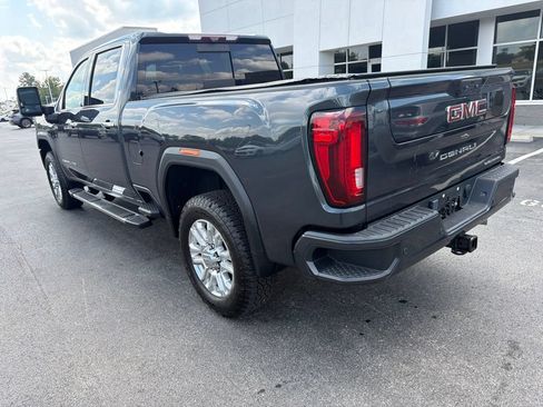 Used 2021 GMC Sierra 3500 Denali w/ Denali Ultimate Package AWD/4WD image 2