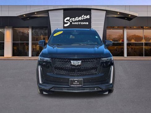 Used 2021 Cadillac Escalade Sport w/ Driver Assist Tech Package image 8