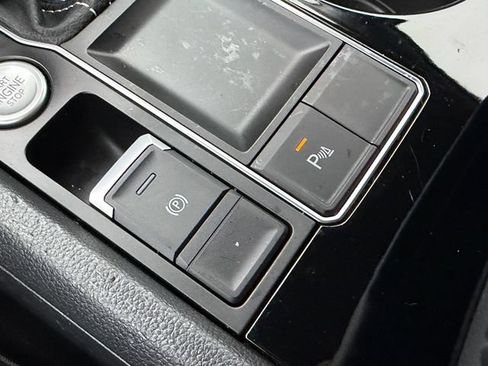 Used 2022 Volkswagen Atlas SE FWD image 27