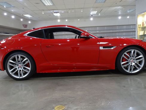 Used 2016 Jaguar F-TYPE R AWD/4WD image 18
