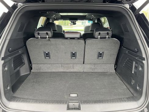 Certified 2024 Chevrolet Traverse RS image 20