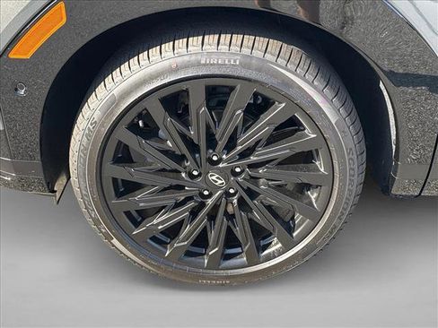 Certified 2026 Hyundai Santa Fe Calligraphy FWD image 10
