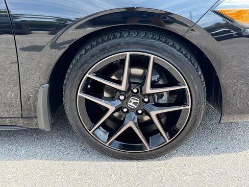 Certified 2024 Honda Civic Sport Touring image 10