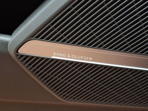 Used 2023 Audi Q5 2.0T Premium Plus image 24