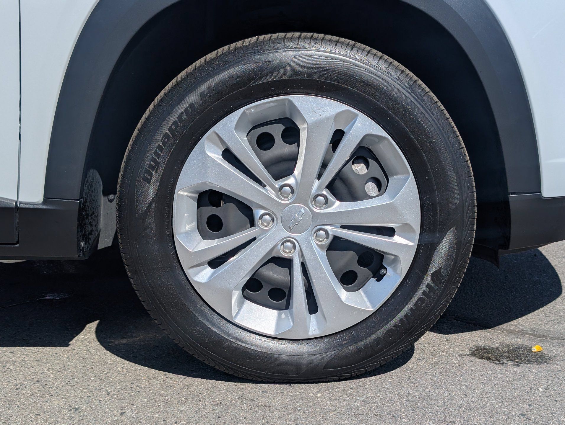 Used 2024 Chevrolet Trax LS FWD image 6