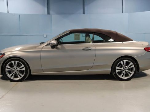 Used 2020 Mercedes-Benz C 300 Cabriolet image 30