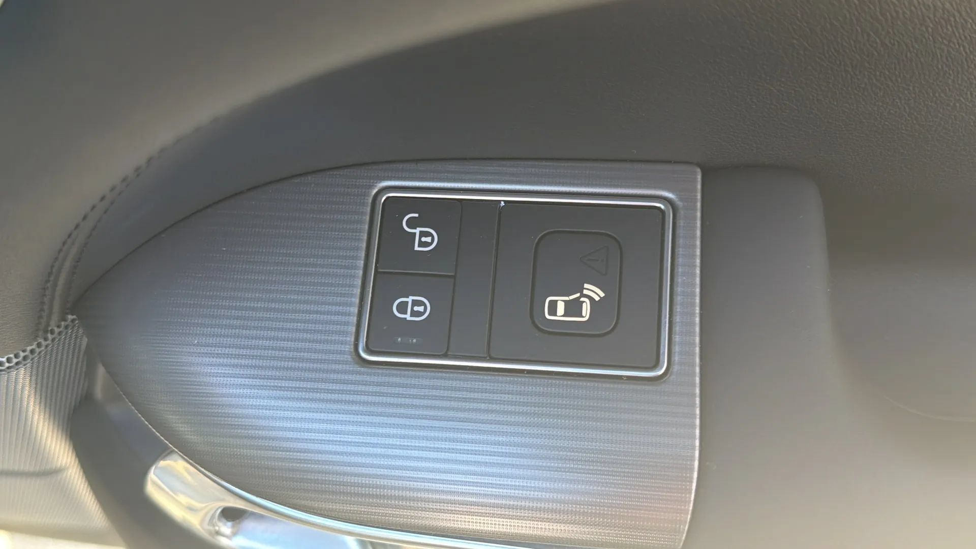 Used 2020 Land Rover Range Rover Sport HSE AWD/4WD image 21