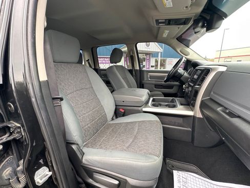 Used 2018 RAM 1500 Big Horn AWD/4WD image 25