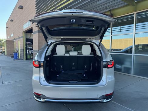 Used 2024 MAZDA CX-90 Plug-In Hybrid w/ Premium Pkg image 41