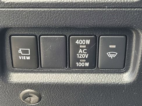 Used 2024 Toyota 4Runner TRD Off-Road Premium image 39