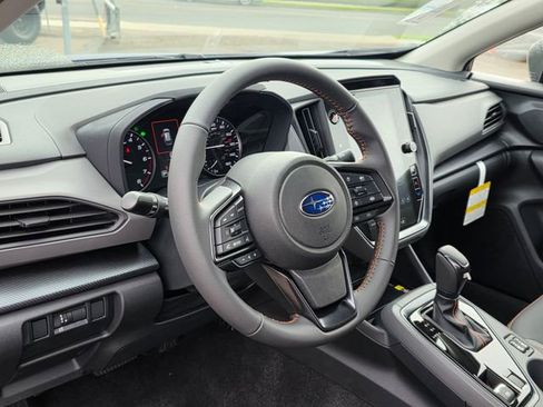 Certified 2025 Subaru Crosstrek 2.5i Limited w/ Crosstrek Mirror Package AWD/4WD image 15