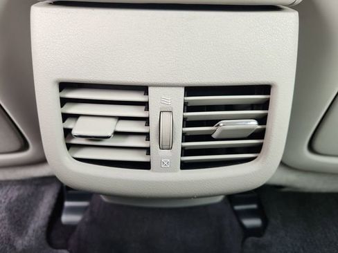 Used 2011 Lexus ES 350 image 20