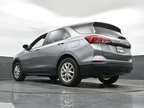 Used 2023 Chevrolet Equinox LS w/ LS Convenience Package FWD image 46