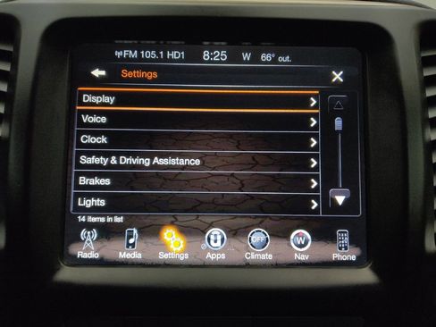 Used 2018 Jeep Cherokee Latitude image 25