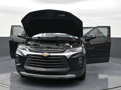 Used 2021 Chevrolet Blazer LT FWD image 33