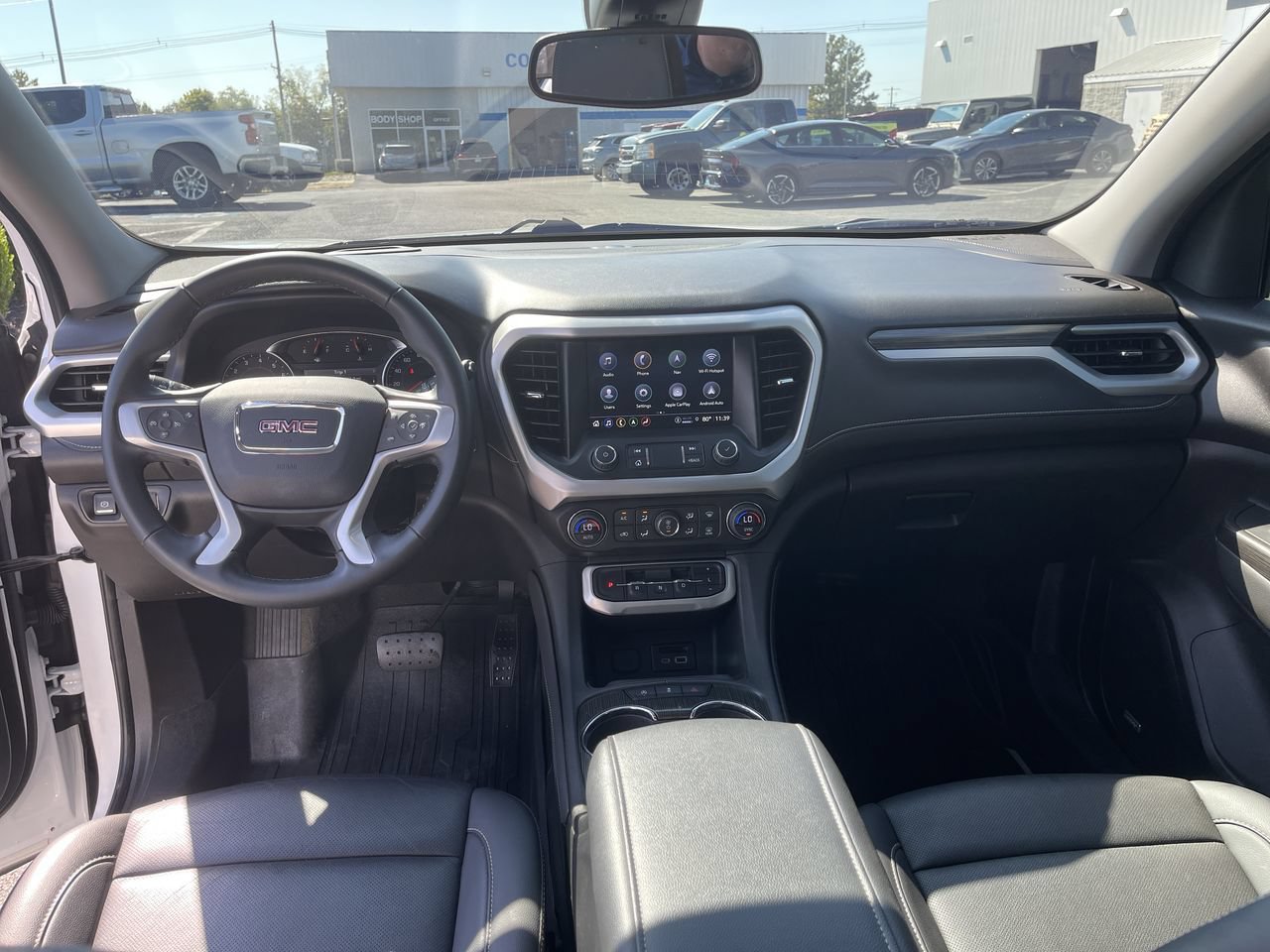 Used 2023 GMC Acadia SLT w/ Elevation Edition AWD/4WD image 21