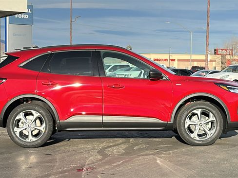 New 2026 Ford Escape ST-Line w/ Tech Pack #1 image 2