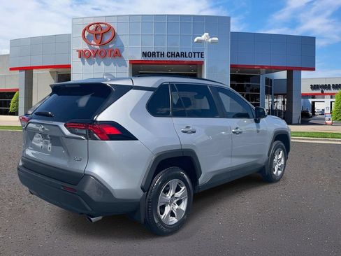 Used 2025 Toyota RAV4 XLE w/ Convenience Package FWD image 8