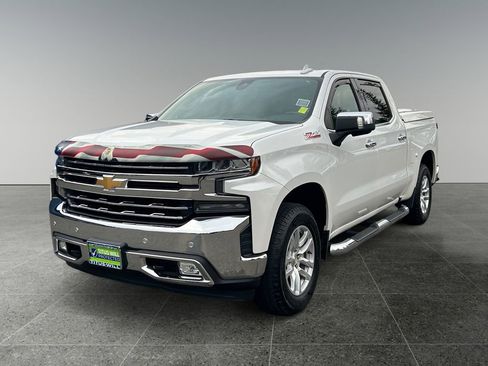 Used 2019 Chevrolet Silverado 1500 LTZ w/ LTZ Plus Package image 3
