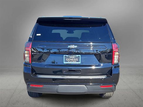 Used 2024 Chevrolet Tahoe Z71 w/ Luxury Package image 7