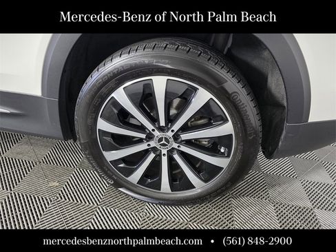 Certified 2022 Mercedes-Benz GLB 250 image 18