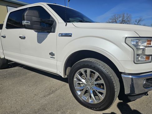Used 2015 Ford F150 King Ranch w/ Equipment Group 601A Luxury image 32