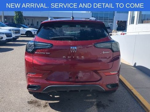 Certified 2024 Buick Encore GX Avenir w/ Avenir Convenience Package FWD image 5