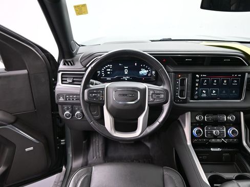 Used 2023 GMC Yukon XL Denali image 20