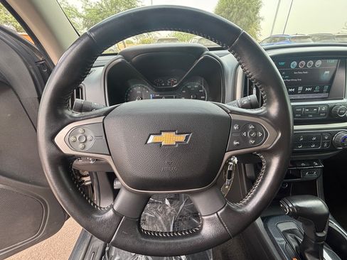 Used 2016 Chevrolet Colorado Z71 AWD/4WD image 12