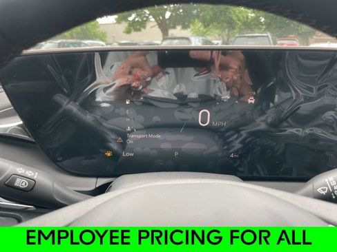 New 2025 Buick Envista Avenir image 20