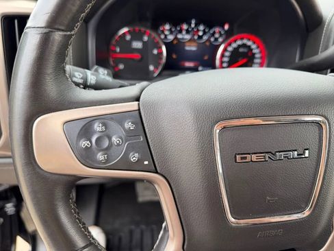 Used 2016 GMC Sierra 2500 Denali w/ Duramax Plus Package AWD/4WD image 23