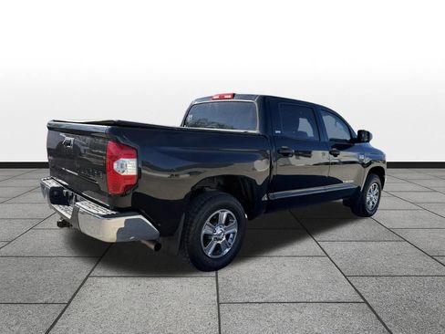 Used 2021 Toyota Tundra SR5 w/ SR5 Upgrade Package image 3