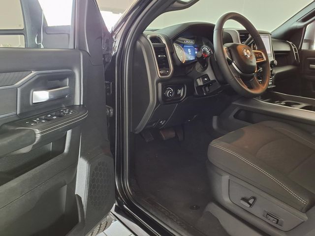 Used 2025 RAM 3500 Big Horn AWD/4WD image 9