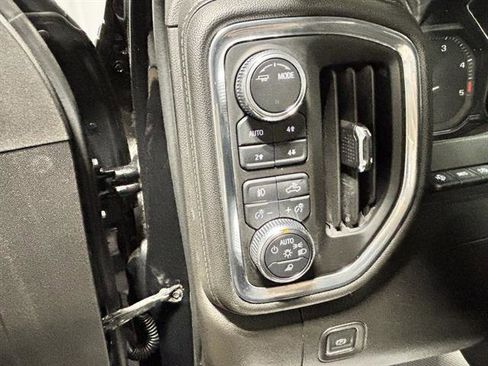 Certified 2023 GMC Sierra 3500 Denali w/ Denali Black Diamond Edition image 24