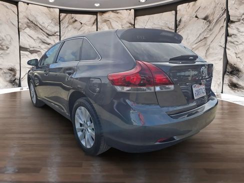 Used 2013 Toyota Venza LE image 8