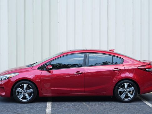 Used 2018 Kia Forte S w/ S Technology Plus Package FWD image 44