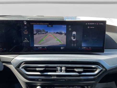 Used 2024 BMW M440i Convertible w/ Premium Package image 18