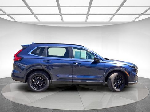 Used 2025 Honda CR-V Sport image 2