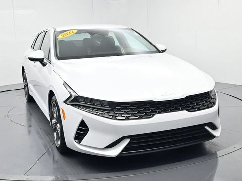 Certified 2022 Kia K5 LXS AWD/4WD image 2