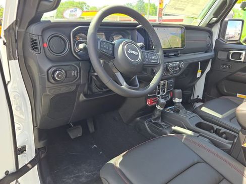 New 2026 Jeep Wrangler Unlimited Rubicon AWD/4WD image 20