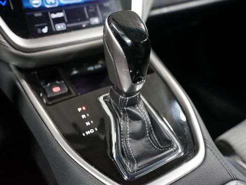 Used 2021 Subaru Outback Premium image 21