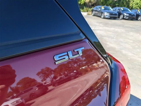 Used 2018 GMC Terrain SLT w/ Preferred Package image 12